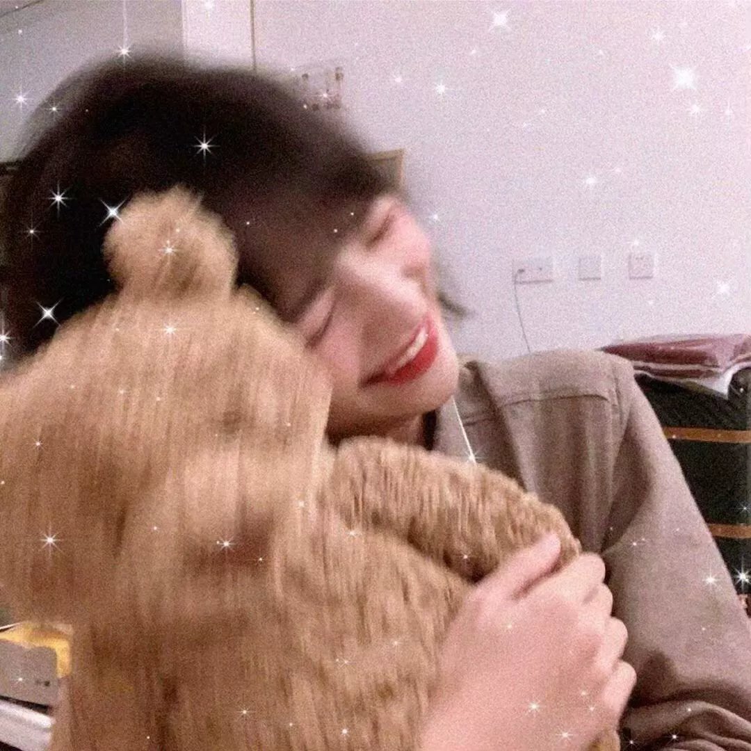 闪婚后,霸气陆总拽疯了