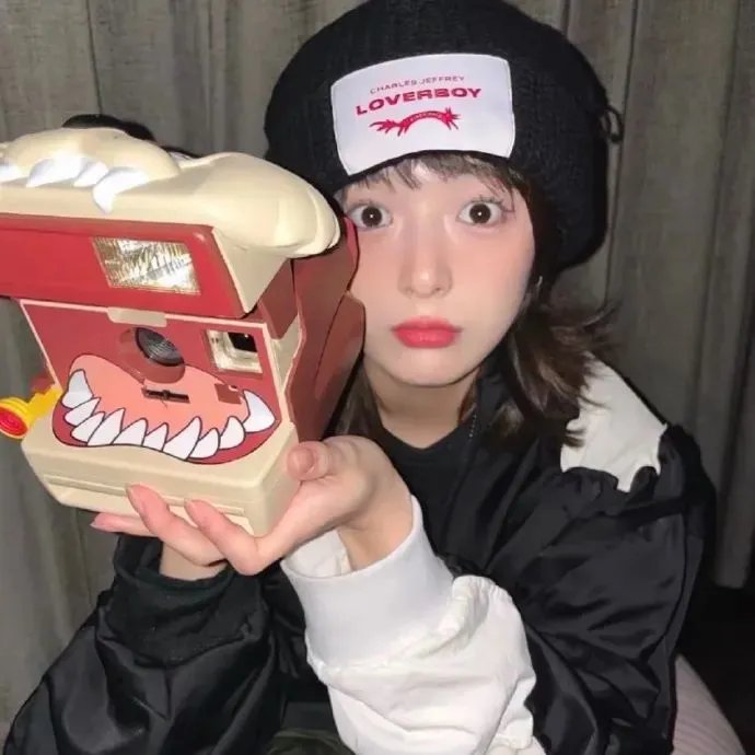 清秀俏佳人